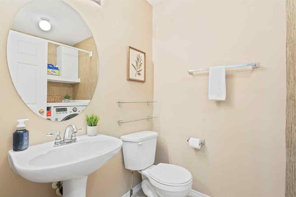 MLS® A2252743 - 165 San Fernando Place NE in Monterey Park Calgary, Residential