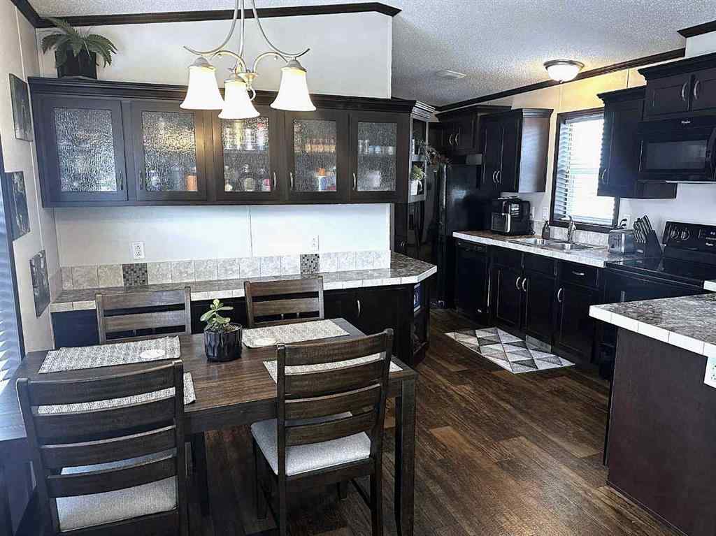MLS® A2252747 - 46 McKay Place  in Mckay Ranch Blackfalds, Mobile