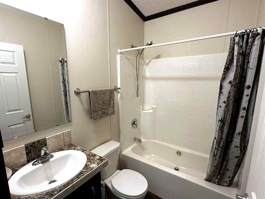 MLS® A2252747 - 46 McKay Place  in Mckay Ranch Blackfalds, Mobile