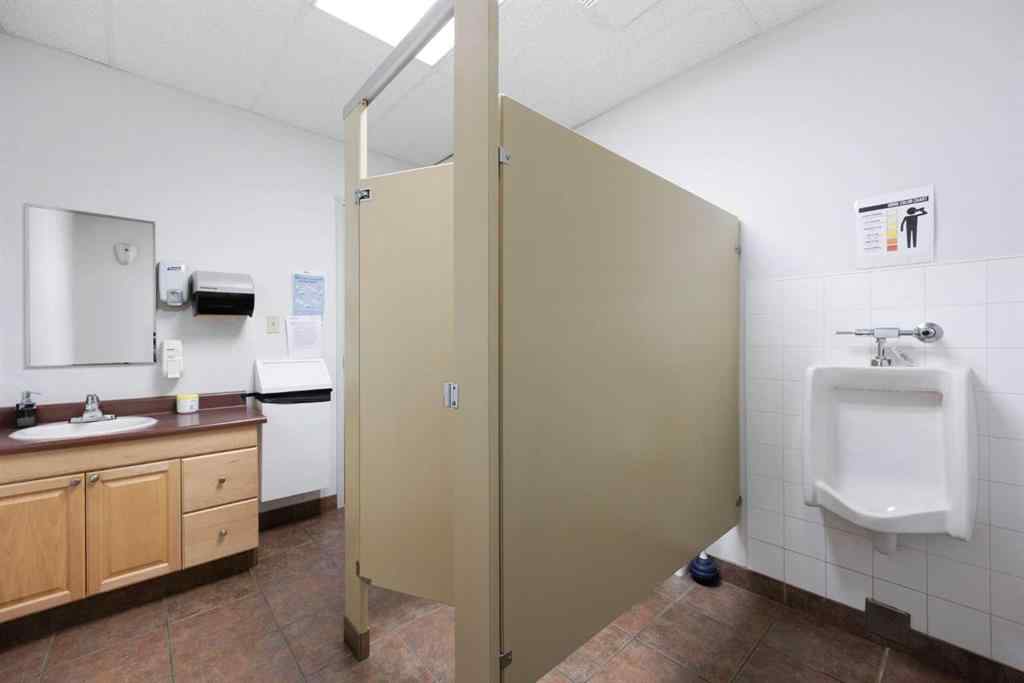 MLS® A2252752 - 920 Memorial Drive  in Taiga Nova Eco-Industrial Park Fort McMurray, Commercial
