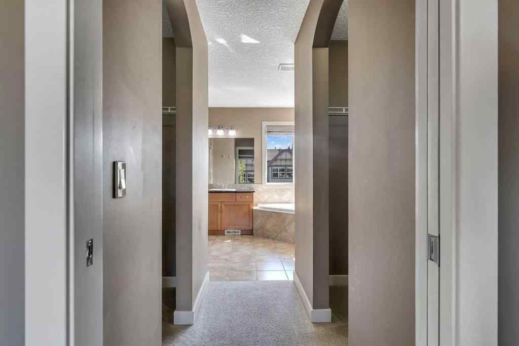 MLS® A2252753 - 133 Seagreen Passage  in Rainbow Falls Chestermere, Residential