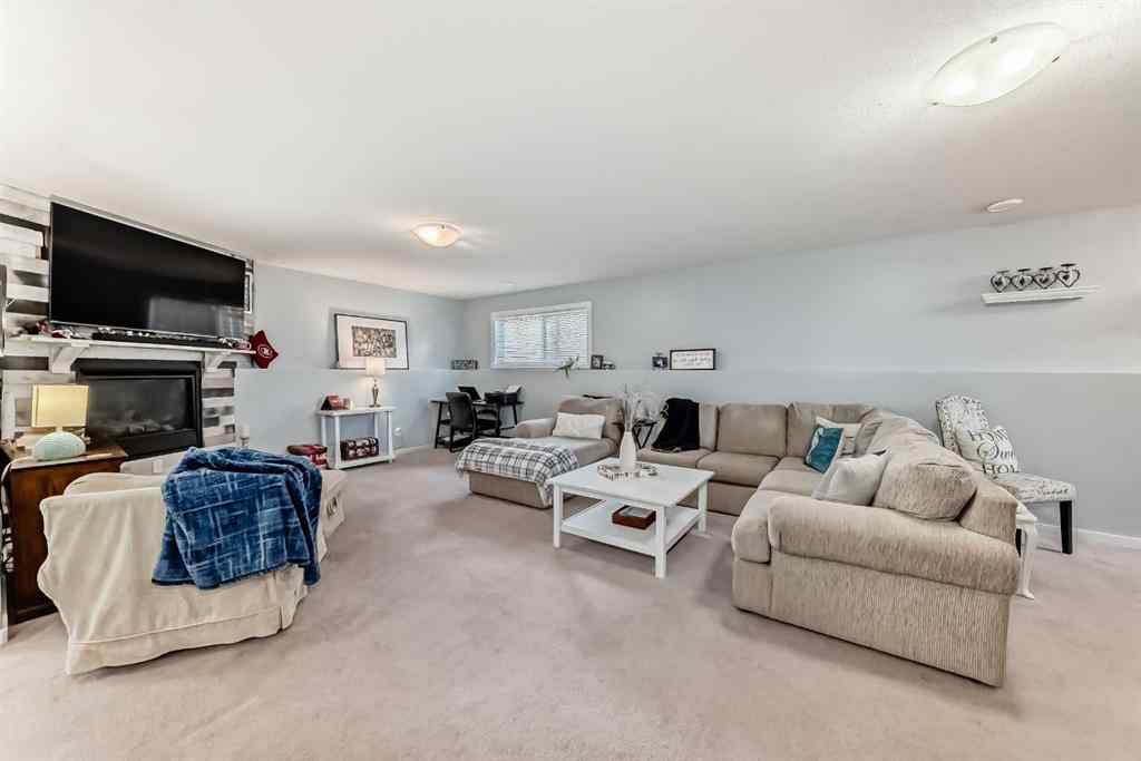 MLS® A2252756 - 5821 62 Ave   in Lucas Heights Ponoka, Residential