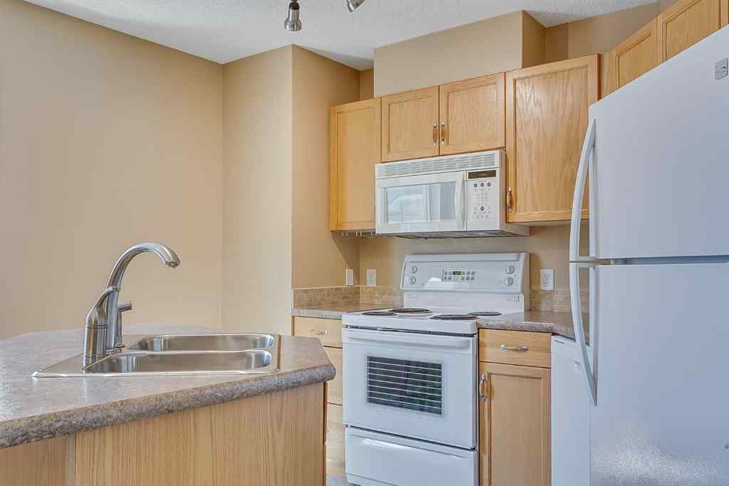 MLS® A2252758 - 224 Mckenzie Towne Link SE in McKenzie Towne Calgary, Residential
