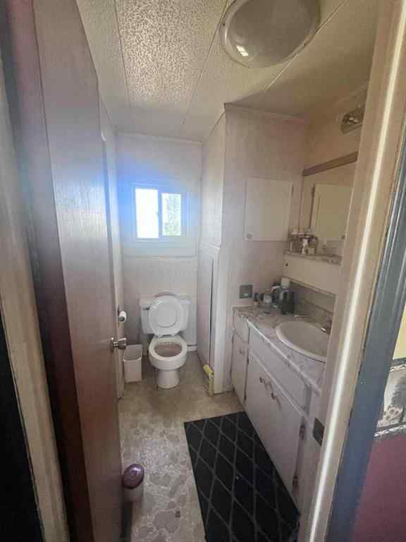MLS® A2252761 - 4501 East Service Road  in NONE Coronation, Residential