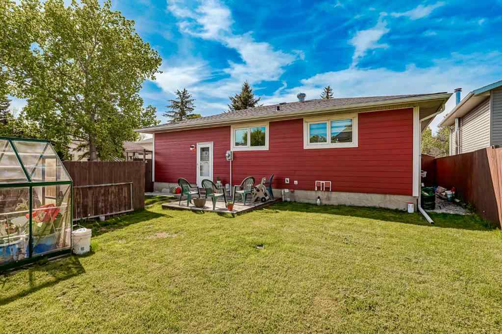 MLS® A2252762 - 4 Whitefield Close NE in Whitehorn Calgary, Residential