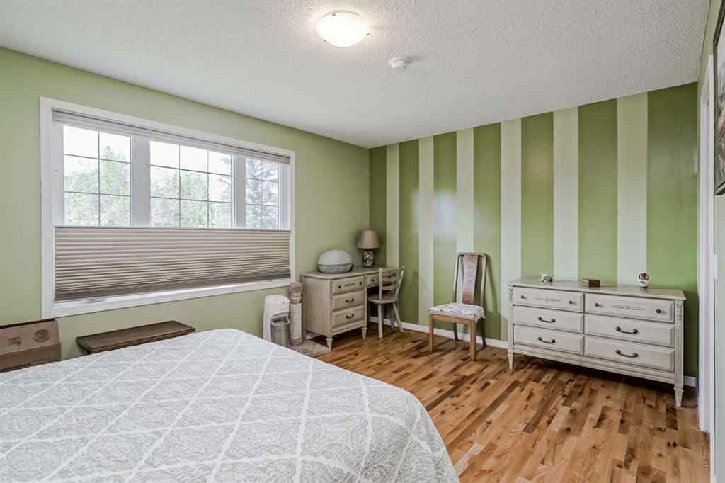 MLS® A2252762 - 4 Whitefield Close NE in Whitehorn Calgary, Residential