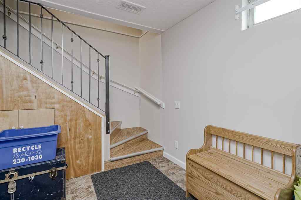MLS® A2252762 - 4 Whitefield Close NE in Whitehorn Calgary, Residential