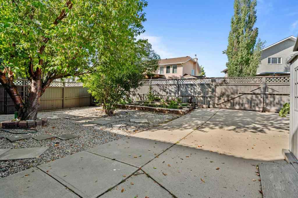 MLS® A2252768 - 7140 California Boulevard NE in Monterey Park Calgary, Residential