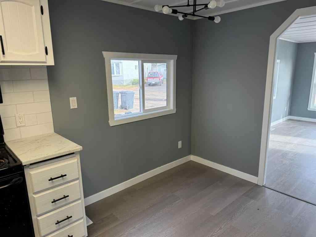 MLS® A2252771 - Unit #18 5800 46 Street  in NONE Olds, Mobile