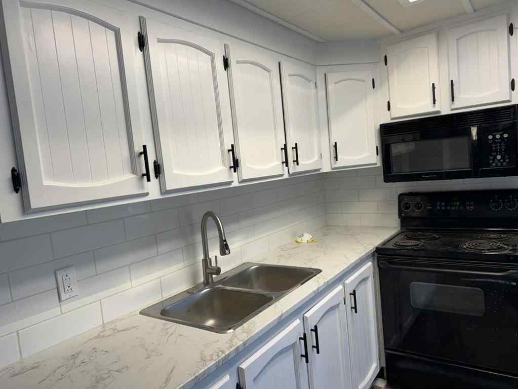 MLS® A2252771 - Unit #18 5800 46 Street  in NONE Olds, Mobile