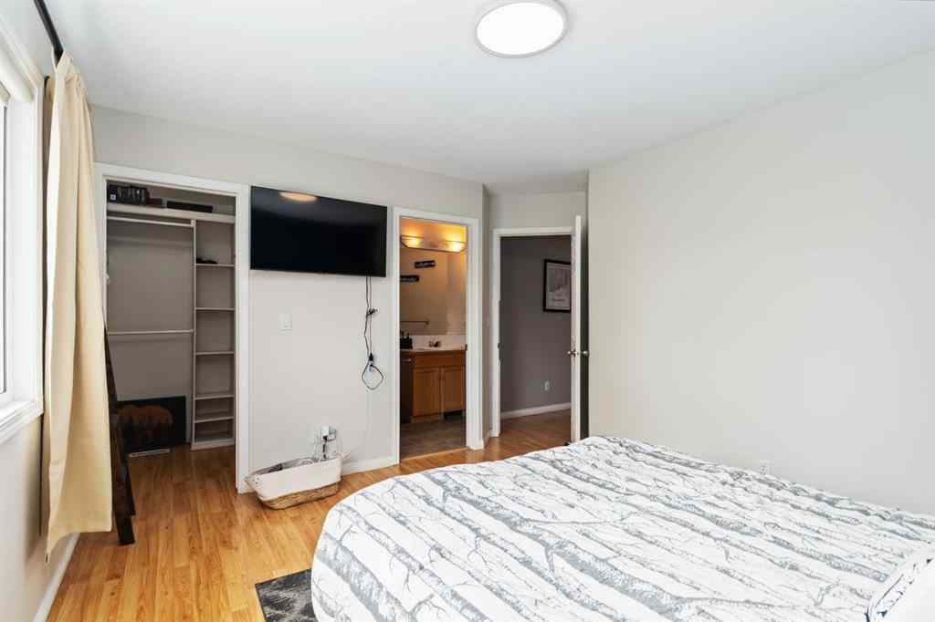 MLS® A2252778 - 220 Warren Road  in Wood Buffalo Fort McMurray, Residential
