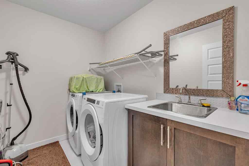 MLS® A2252782 - 7672 80 Avenue NE in Saddle Ridge Calgary, Residential