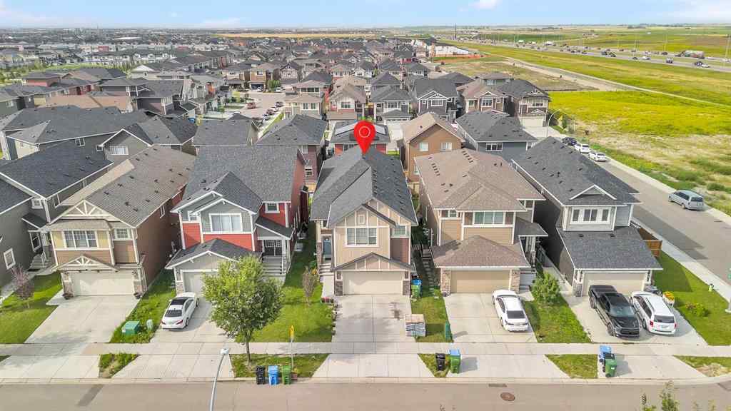 MLS® A2252782 - 7672 80 Avenue NE in Saddle Ridge Calgary, Residential