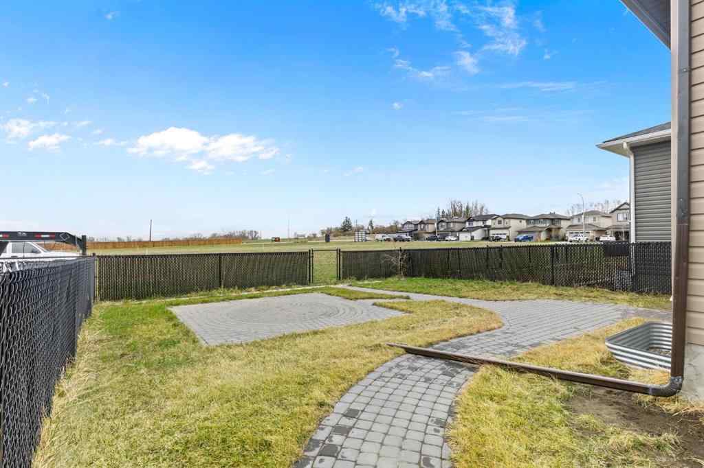 MLS® A2252788 - 848 Lakewood Circle  in Lakewood Strathmore, Residential