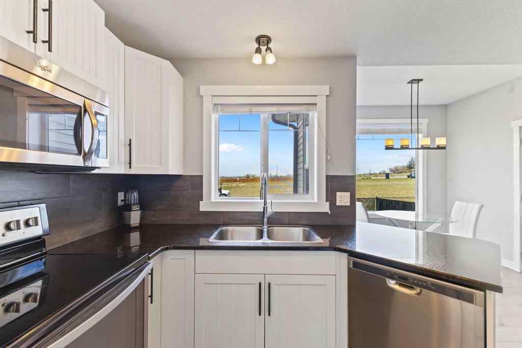 MLS® A2252788 - 848 Lakewood Circle  in Lakewood Strathmore, Residential