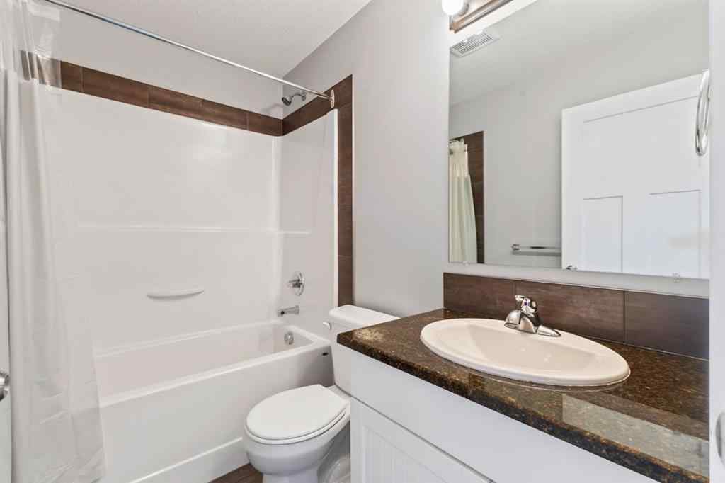 MLS® A2252788 - 848 Lakewood Circle  in Lakewood Strathmore, Residential