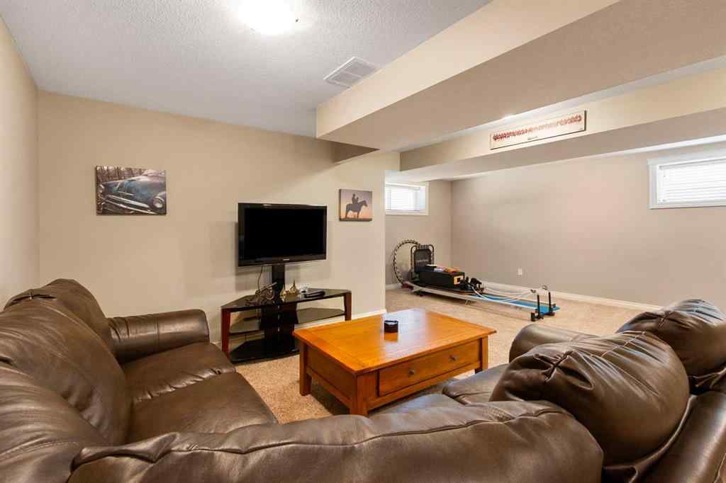 MLS® A2252800 - 6 Valiant Crescent  in NONE Olds, Residential