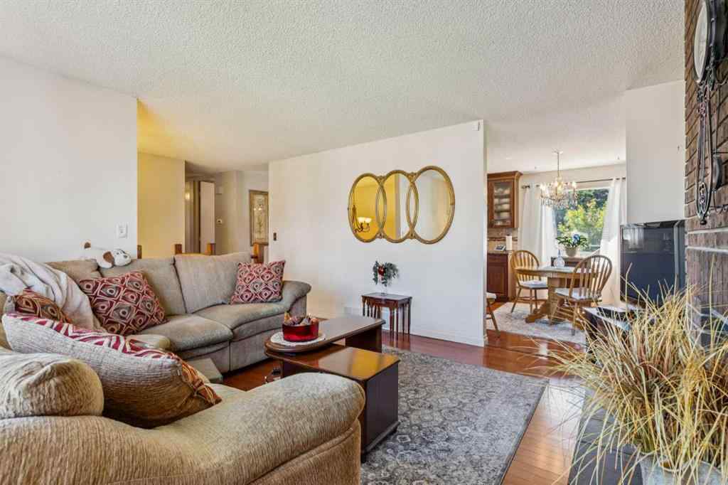 MLS® A2252801 - 483 Cedarpark Drive SW in Cedarbrae Calgary, Residential