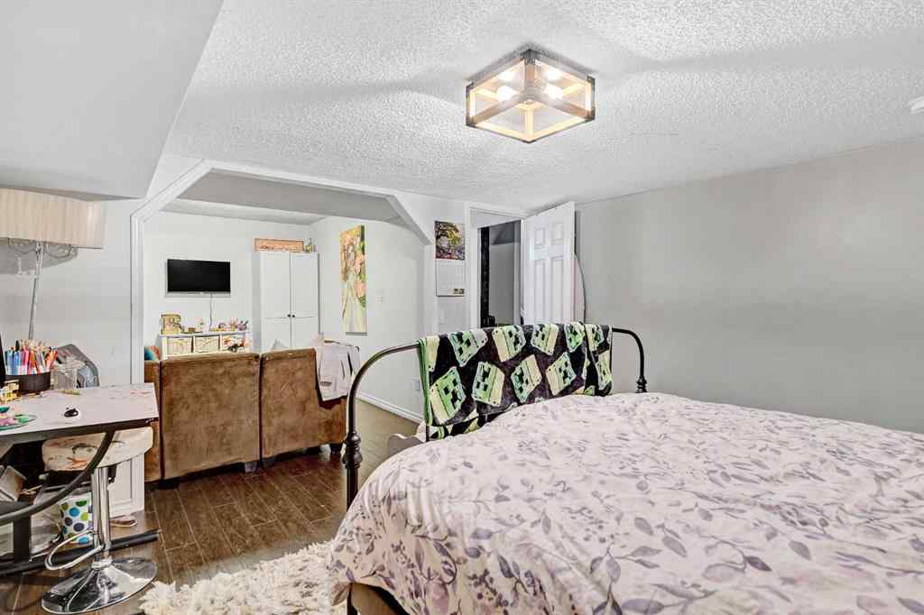 MLS® A2252803 - 9717 73 Avenue  in South Patterson Place Grande Prairie, Residential