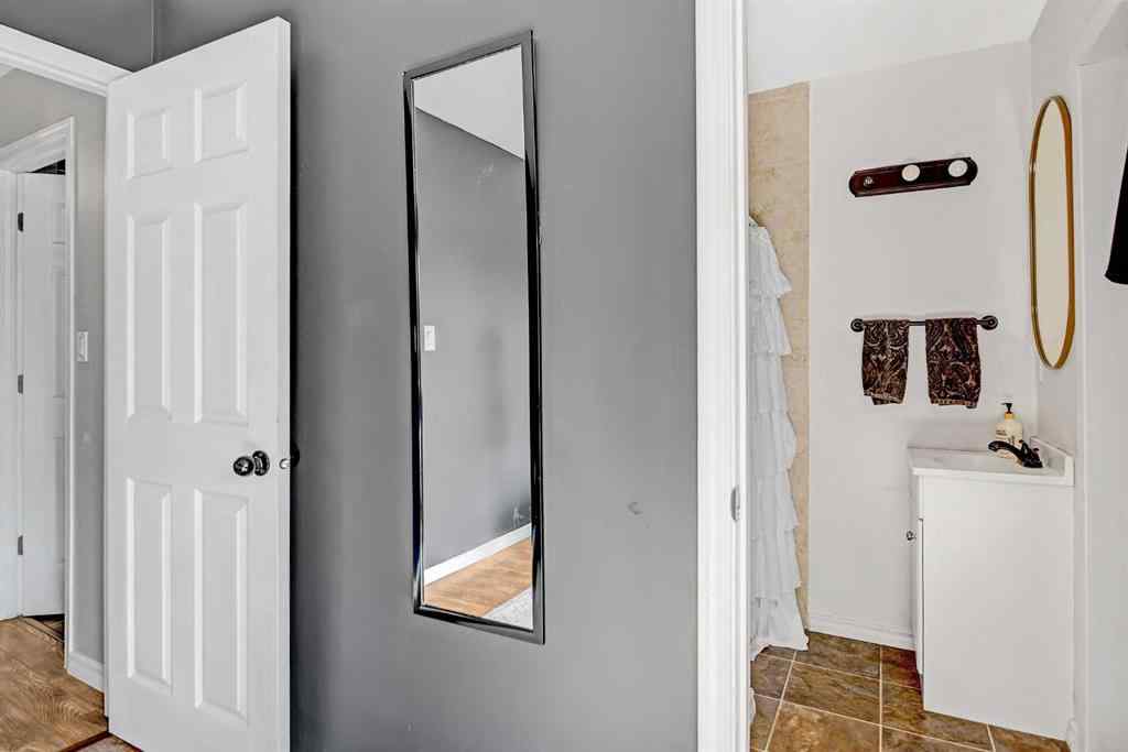 MLS® A2252803 - 9717 73 Avenue  in South Patterson Place Grande Prairie, Residential