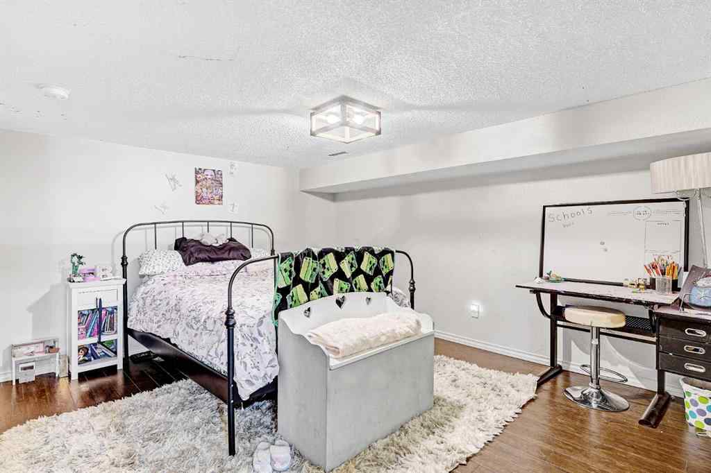MLS® A2252803 - 9717 73 Avenue  in South Patterson Place Grande Prairie, Residential