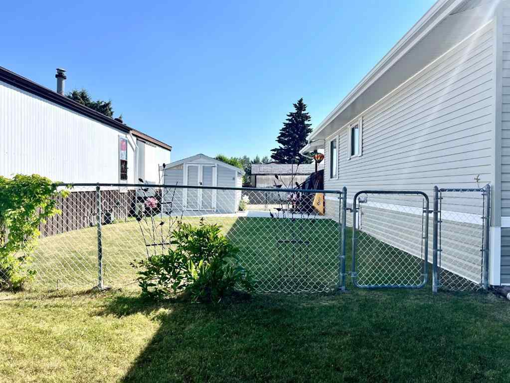 MLS® A2252806 - Unit #18 80041 Hwy 11A   in NONE Rural Clearwater County, Mobile