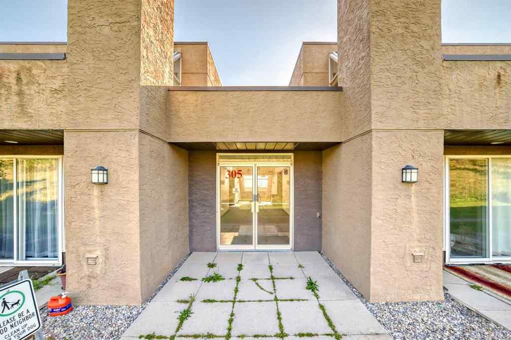 MLS® A2252807 - Unit #10 305 Village Mews SW in Patterson Calgary, Residential
