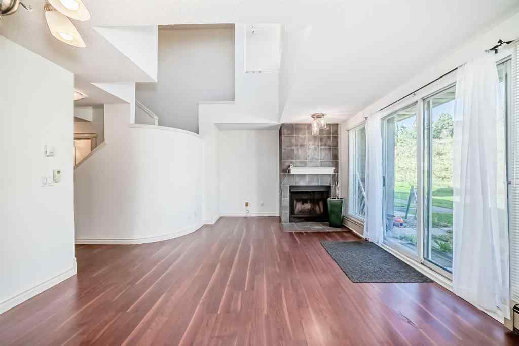 MLS® A2252807 - Unit #10 305 Village Mews SW in Patterson Calgary, Residential