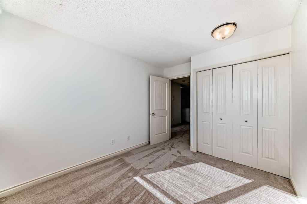 MLS® A2252807 - Unit #10 305 Village Mews SW in Patterson Calgary, Residential