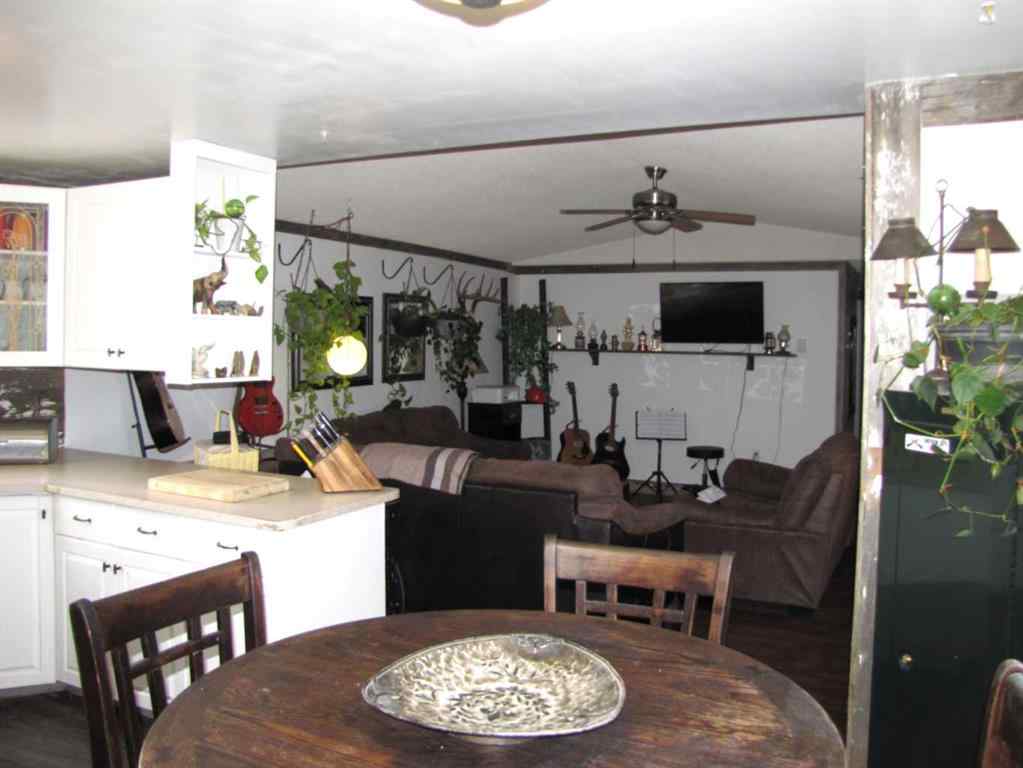 MLS® A2252808 - 6221 49 Street  in NONE Taber, Residential