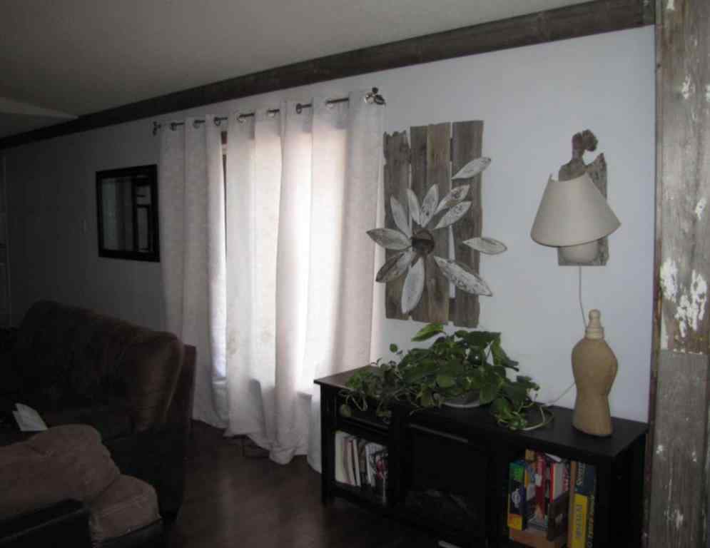 MLS® A2252808 - 6221 49 Street  in NONE Taber, Residential