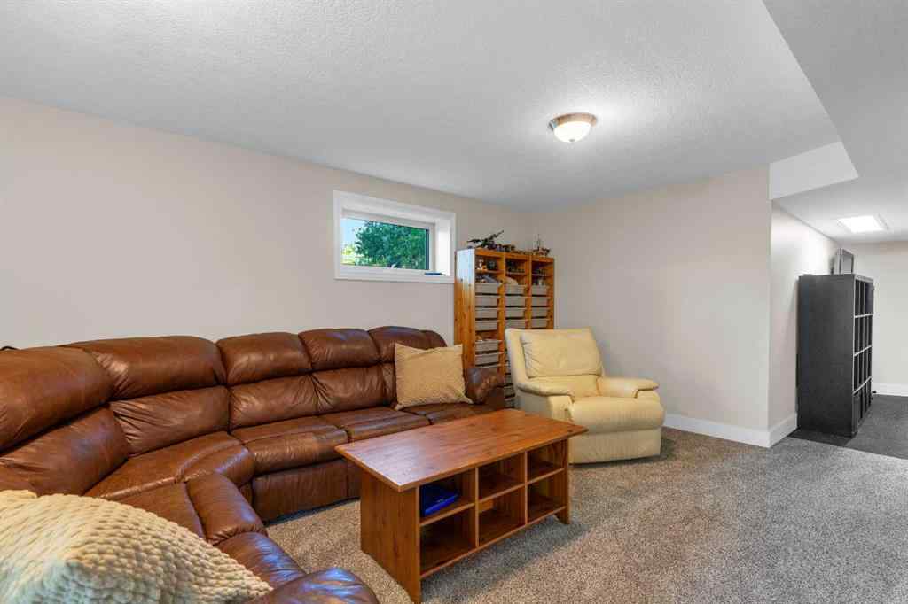 MLS® A2252813 - 466049 120 Street E in Alder Heights Rural Foothills County, Residential