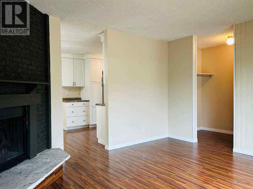 MLS® A2252815 - 10825 91 Street  in Lower West Peace Peace River, Residential