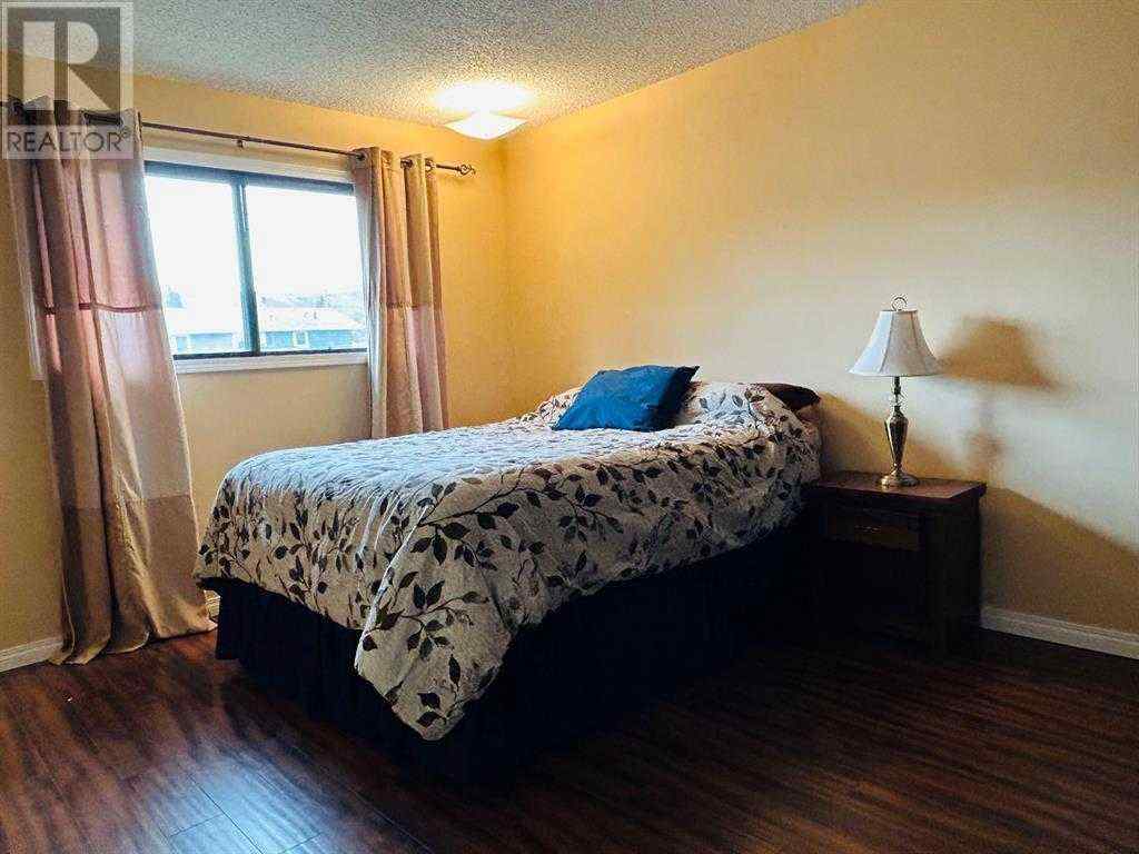 MLS® A2252815 - 10825 91 Street  in Lower West Peace Peace River, Residential