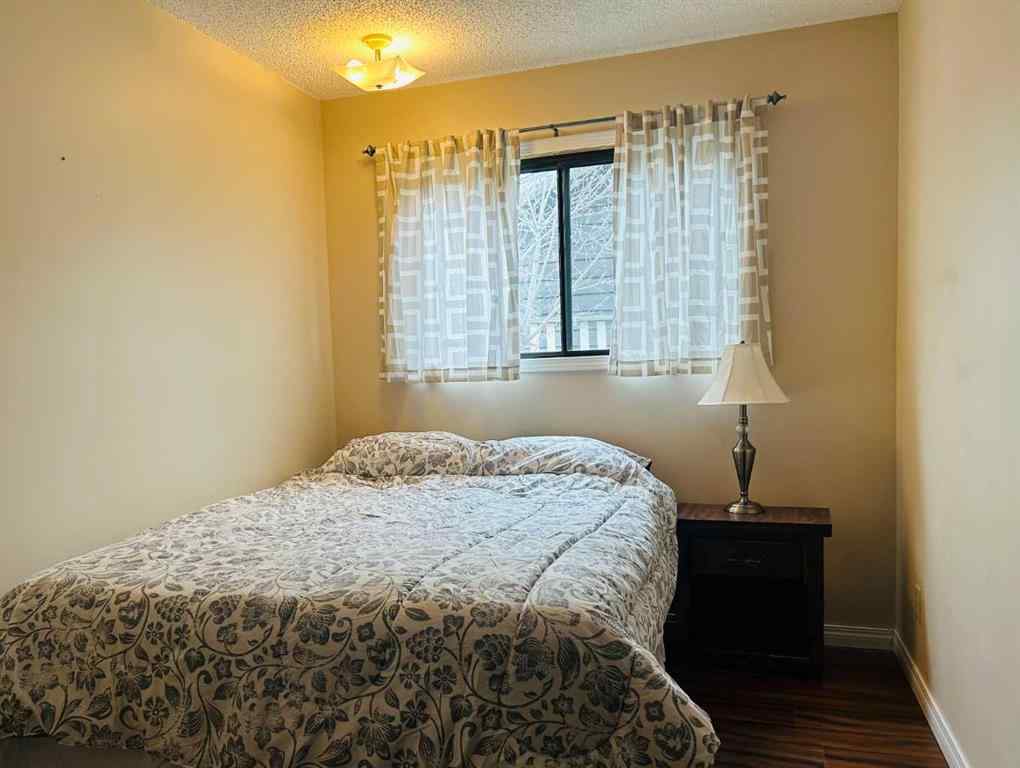 MLS® A2252815 - 10825 91 Street  in Lower West Peace Peace River, Residential