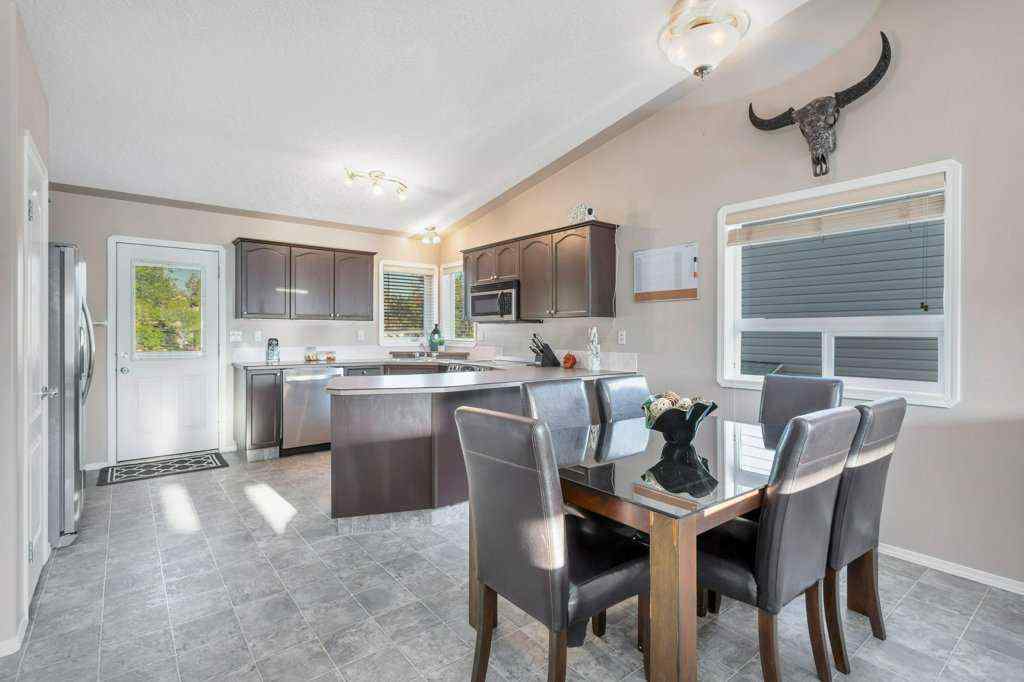 MLS® A2252817 - 7 Reighley Close  in Rosedale Meadows Red Deer, Residential