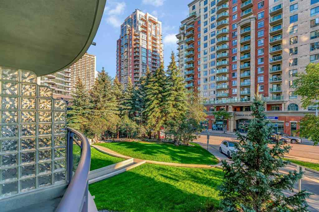 MLS® A2252820 - Unit #206 1108 6 Avenue SW in Downtown West End Calgary, Residential