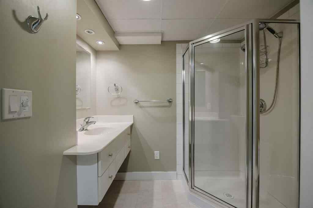 MLS® A2252830 - 840 Cannell Road SW in Canyon Meadows Calgary, Residential