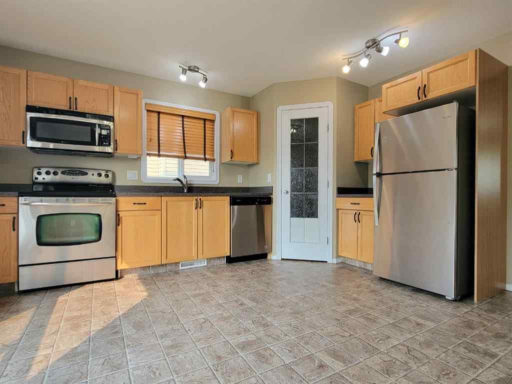 MLS® A2252831 - 6918 88A Street  in Countryside North Grande Prairie, Residential