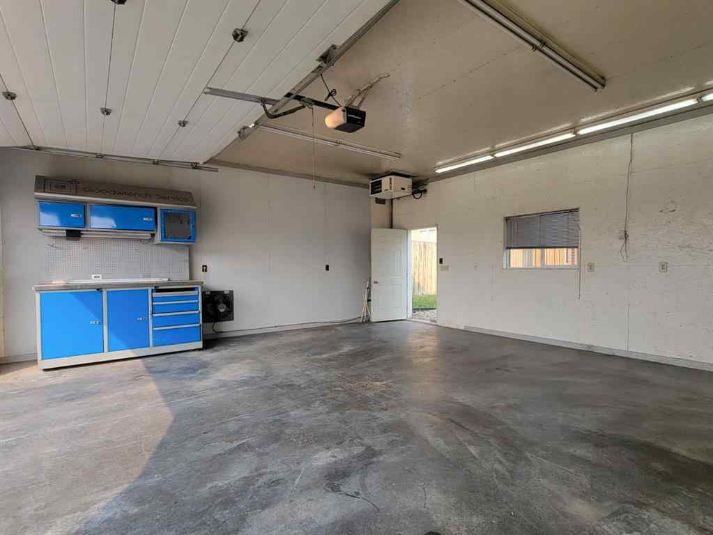 MLS® A2252831 - 6918 88A Street  in Countryside North Grande Prairie, Residential