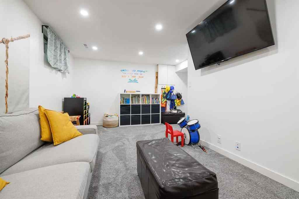MLS® A2252838 - 48 Aberdare Way NE in Abbeydale Calgary, Residential