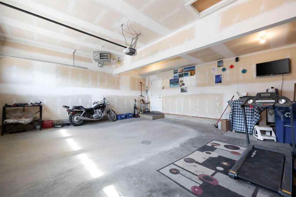 MLS® A2252842 - 100 Crane Rise  in Eagle Ridge Fort McMurray, Residential