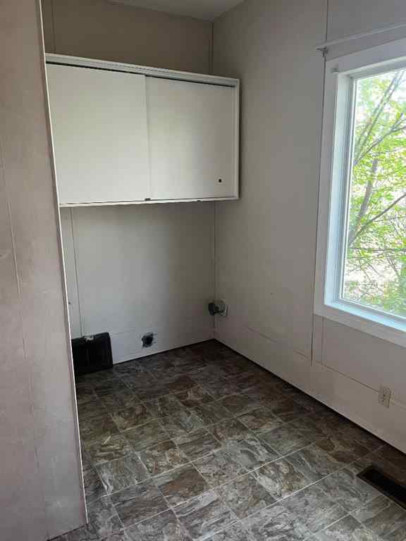 MLS® A2252847 - 210 5th Street  in NONE Warner, Residential