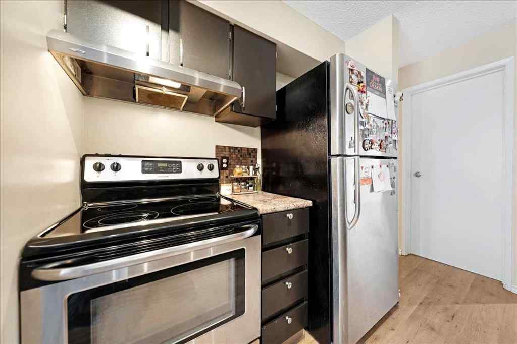 MLS® A2252859 - Unit #206 630 57 Avenue SW in Windsor Park Calgary, Residential
