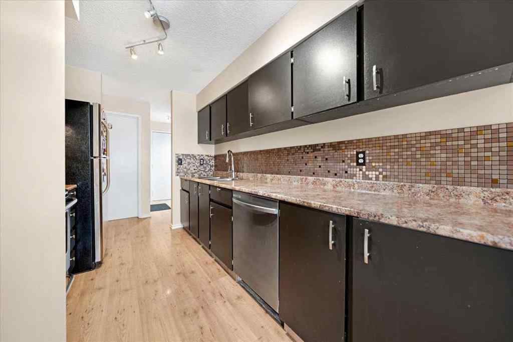 MLS® A2252859 - Unit #206 630 57 Avenue SW in Windsor Park Calgary, Residential