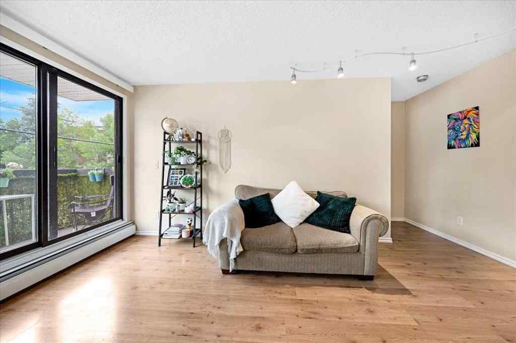 MLS® A2252859 - Unit #206 630 57 Avenue SW in Windsor Park Calgary, Residential