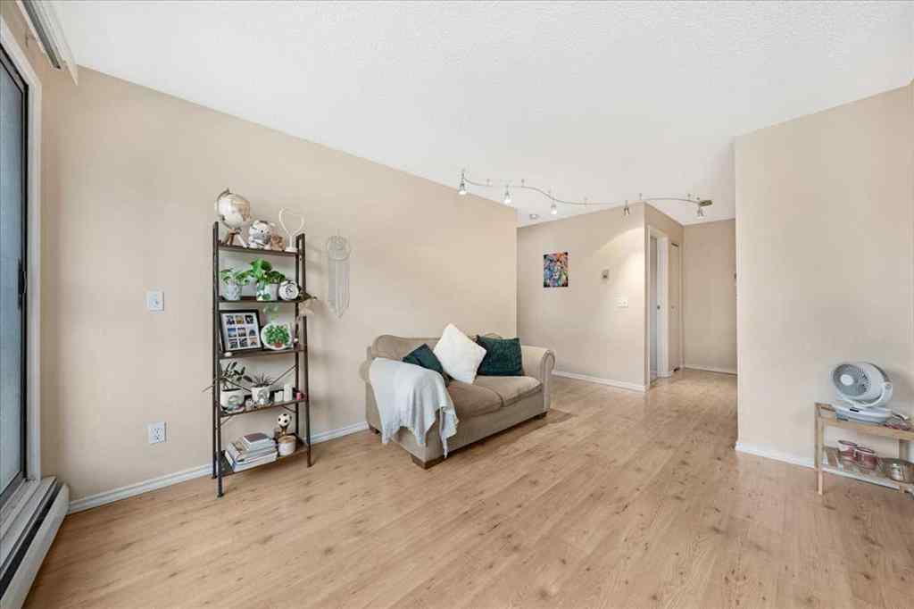 MLS® A2252859 - Unit #206 630 57 Avenue SW in Windsor Park Calgary, Residential