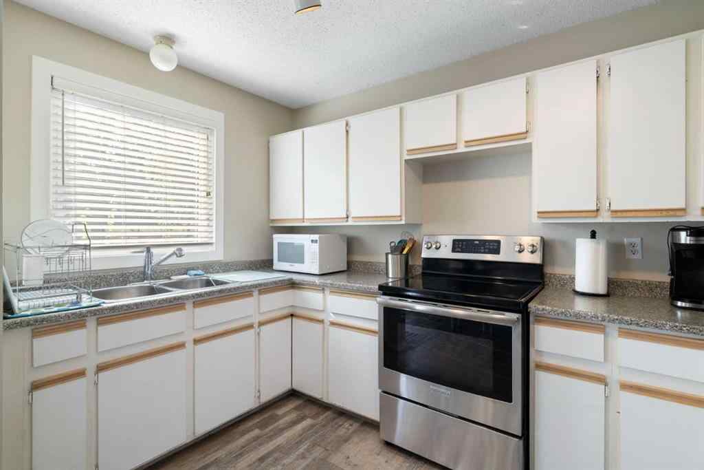 MLS® A2252862 - Unit #66 123 Queensland Drive SE in Queensland Calgary, Residential