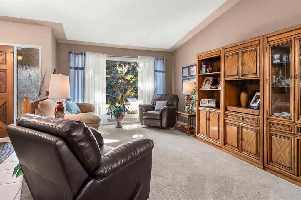 MLS® A2252866 - 7 Bernard Place NW in Beddington Heights Calgary, Residential