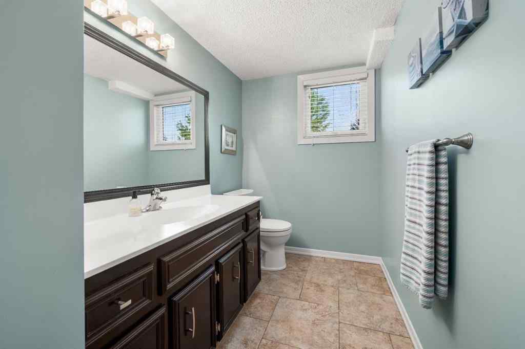 MLS® A2252866 - 7 Bernard Place NW in Beddington Heights Calgary, Residential